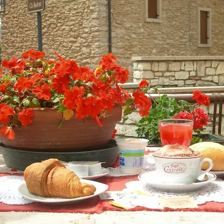 Hotel Albergo Centrale San Zeno di Montagna